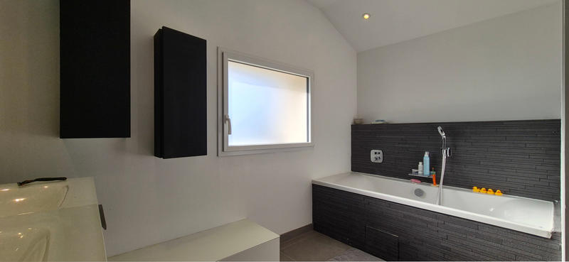 Maison - 401 m² - 10 pièces