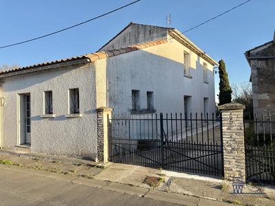 Maison ancienne - 107 m² - 8 pièces