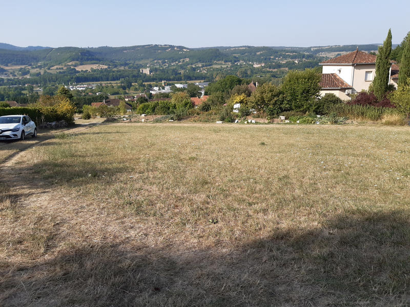 Terrain - 2 830 m²