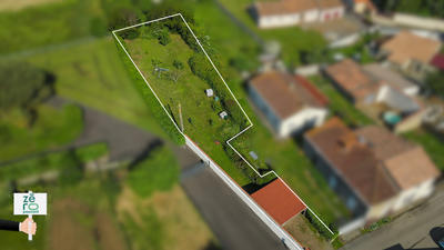 Terrain - 700 m²
