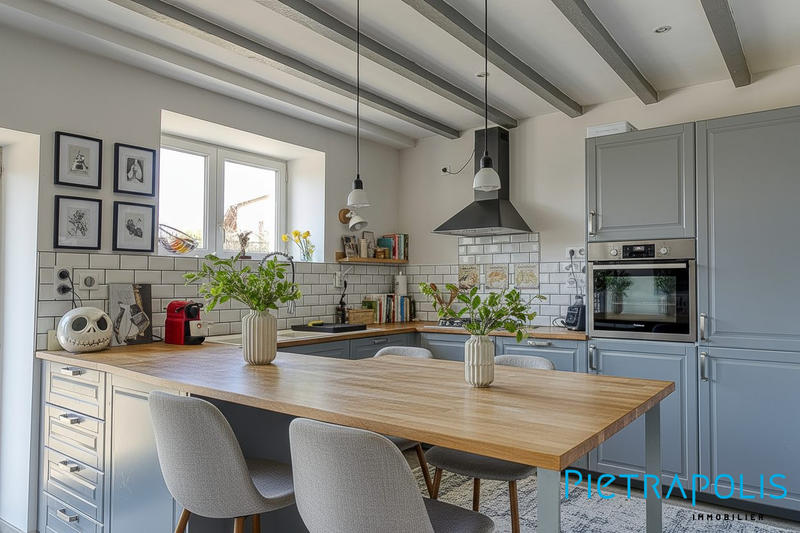 Maison ancienne - 155 m² - 5 pièces