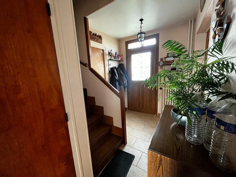 Maison - 99 m² - 5 pièces