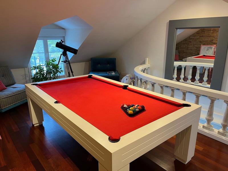 Maison - 230 m² - 7 pièces