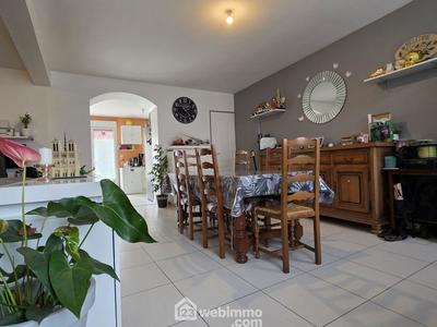 Maison - 98 m² - 3 pièces