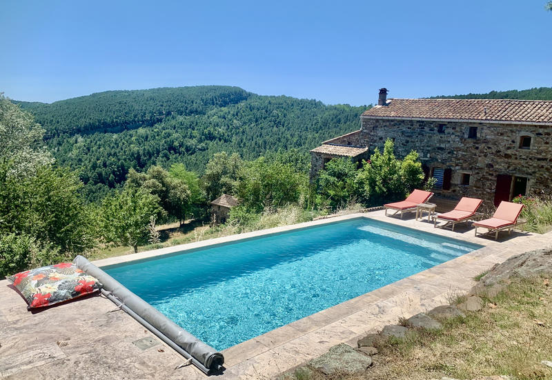 Mas - 161 m² - 7 pièces