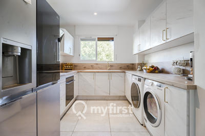 Appartement - 97 m² - 5 pièces