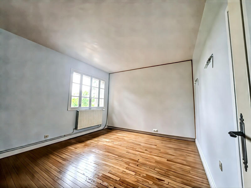 Maison - 163 m² - 7 pièces