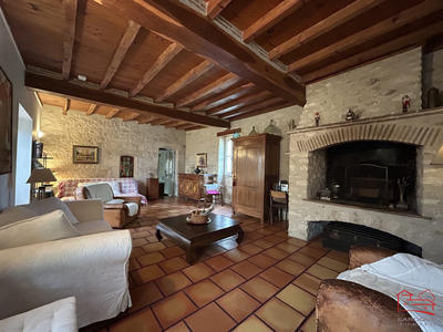 Maison - 191 m² - 7 pièces