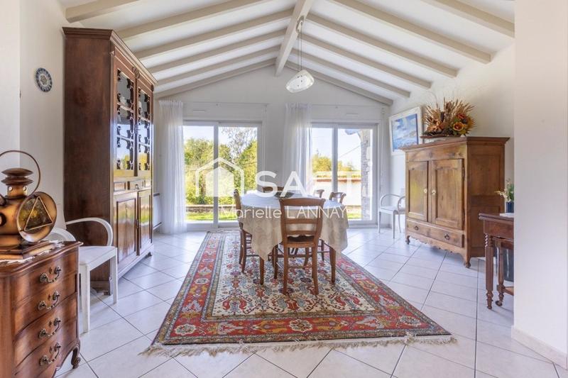 Villa - 160 m² - 6 pièces