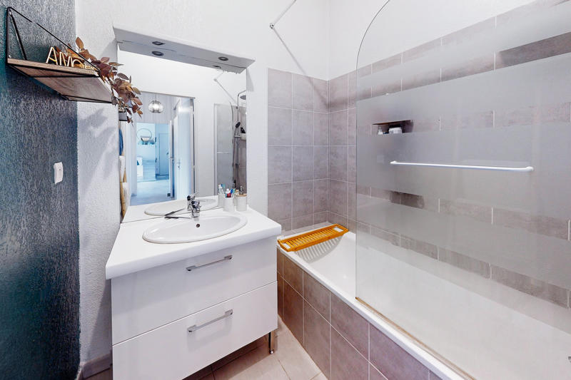 Appartement - 57 m² - 3 pièces