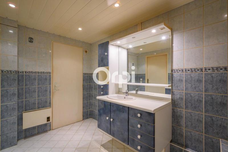 Maison - 98 m² - 4 pièces