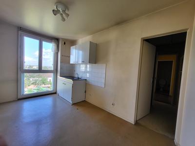 Appartement - 83 m² - 3 pièces