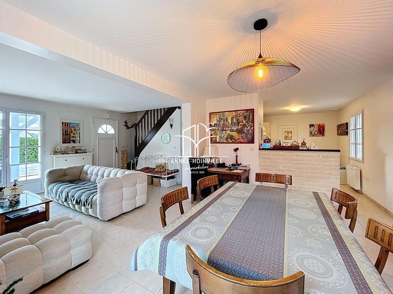 Maison - 125 m² - 7 pièces