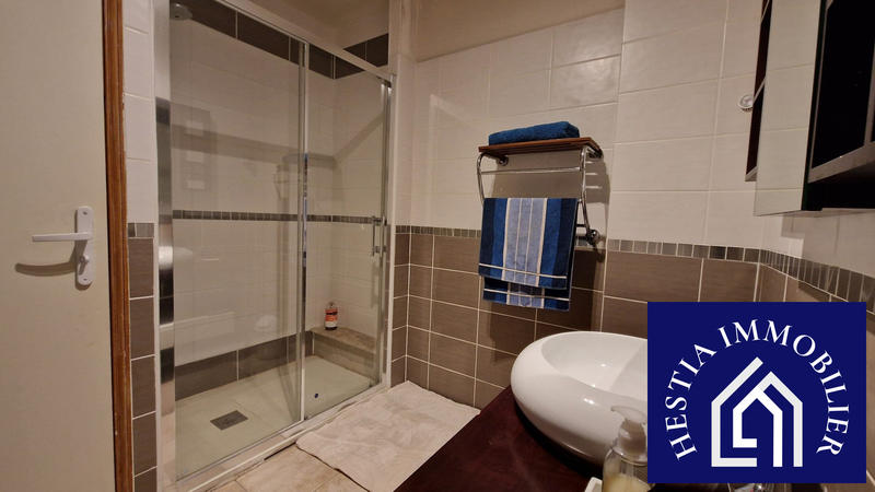 Maison ancienne - 226 m² - 7 pièces