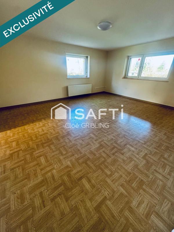 Maison - 239 m² - 7 pièces