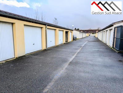 Parking / Garage - 8 m²