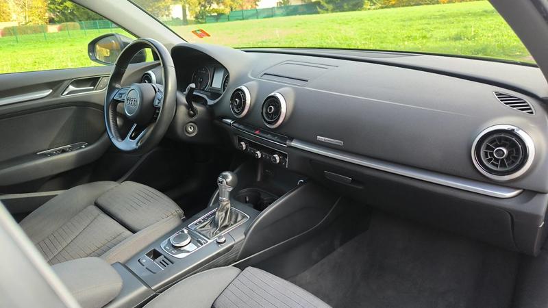 Audi A3 sportback III 2.0 Tdi 150 s-Tronic7 Sport - Automatique