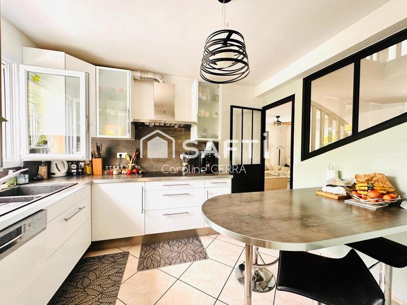 Maison - 195 m² - 7 pièces