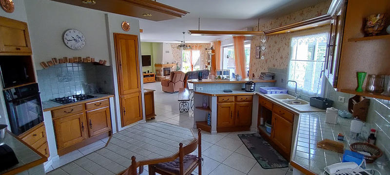 Maison - 158 m² - 6 pièces