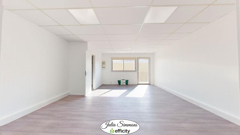 Bureau - 58 m² - 1 pièce