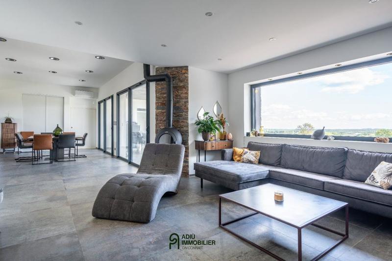 Villa - 174 m² - 6 pièces