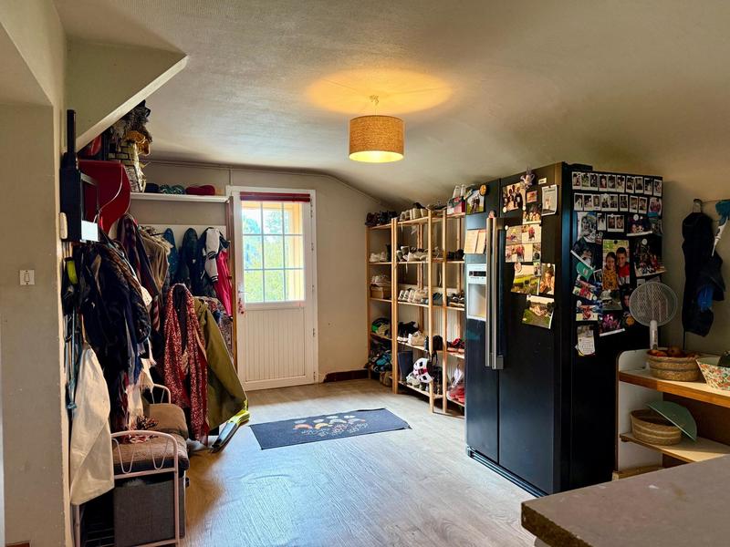 Maison - 203 m² - 6 pièces