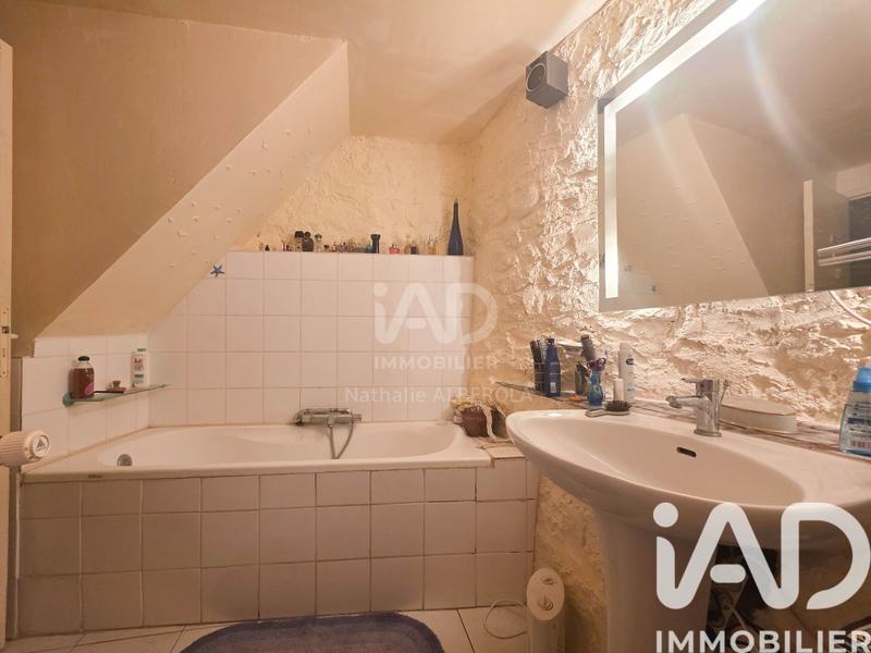 Maison - 97 m² - 3 pièces