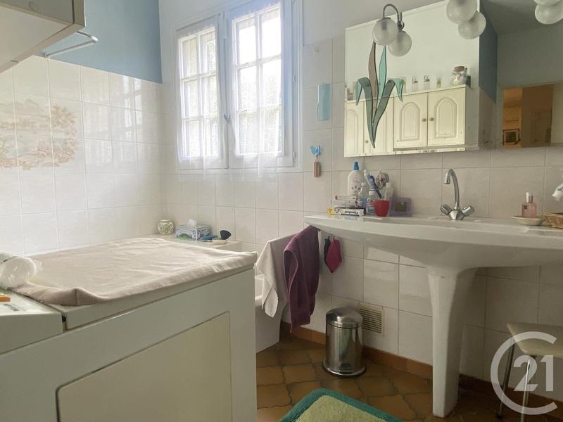 Maison - 191 m² - 7 pièces