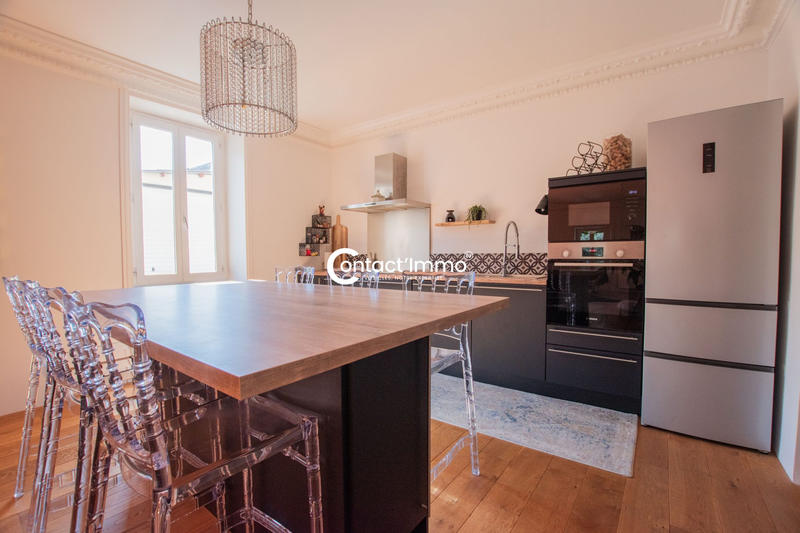 Maison ancienne - 204 m² - 5 pièces