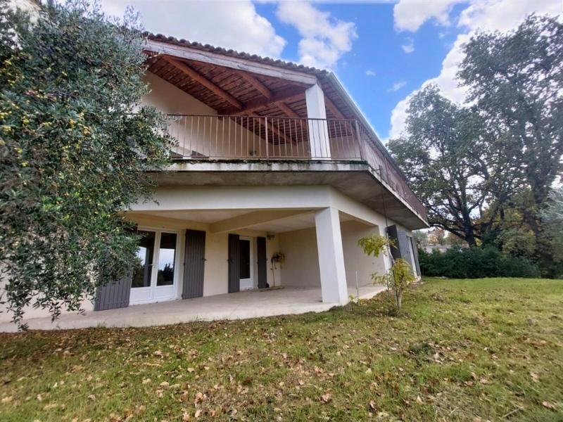 Maison - 148 m² - 5 pièces