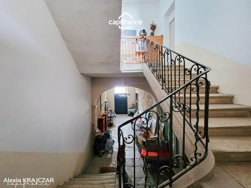 Maison traditionnelle - 139 m² - 4 pièces