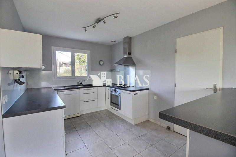 Maison - 100 m² - 4 pièces