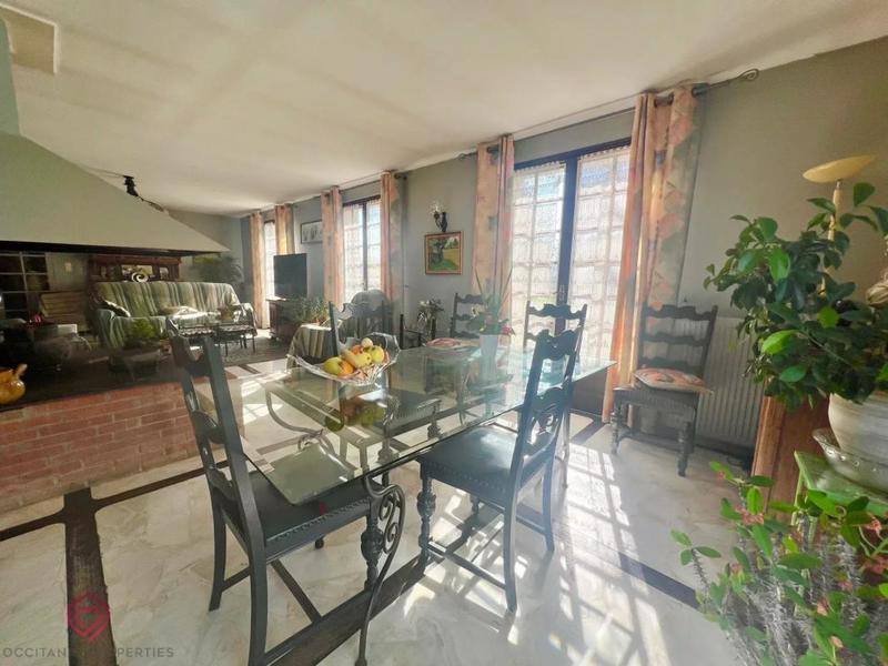 Maison - 172 m² - 6 pièces