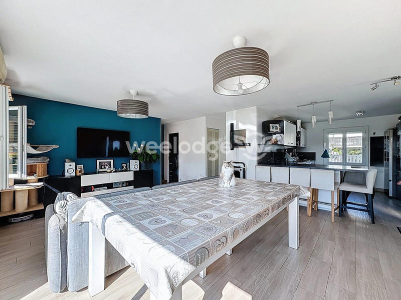 Maison - 120 m² - 7 pièces