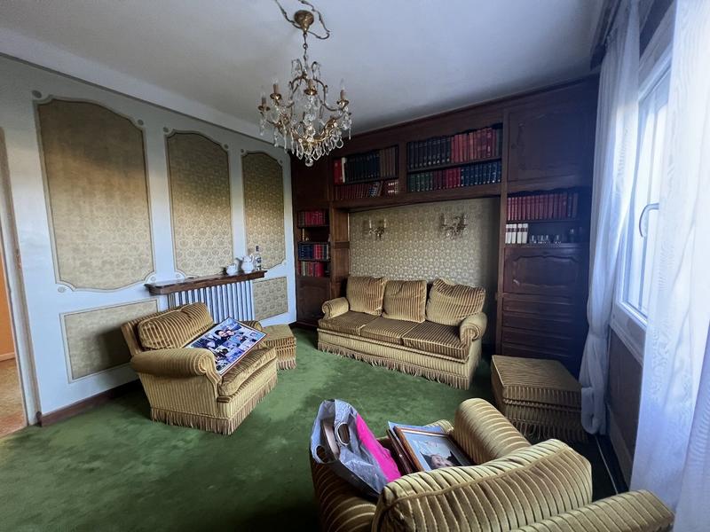 Maison - 137 m² - 7 pièces