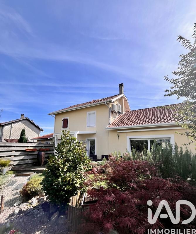 Maison - 125 m² - 5 pièces