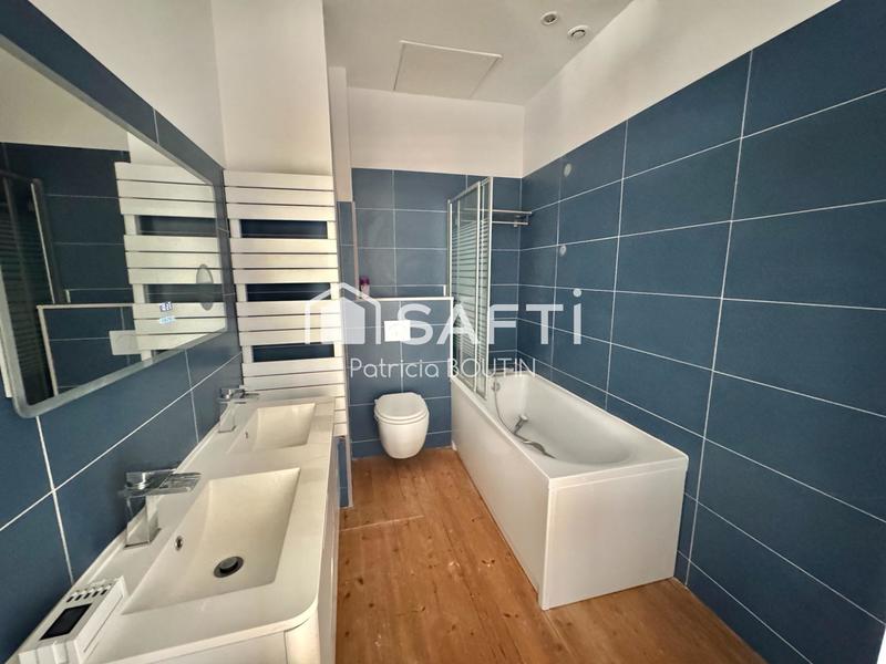 Maison de ville - 134 m² - 6 pièces