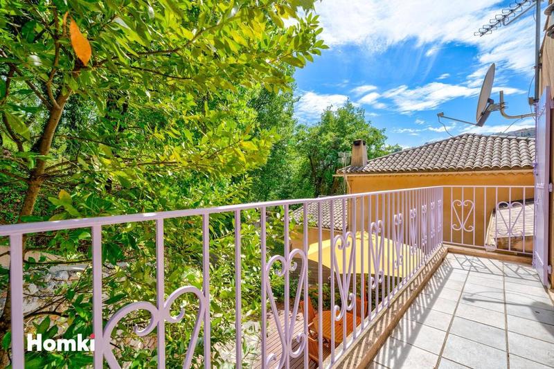 Villa - 135 m² - 6 pièces