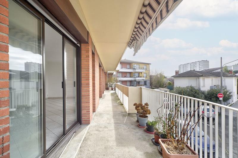 Appartement - 90 m² - 4 pièces