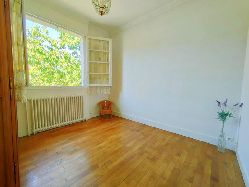 Maison - 121 m² - 5 pièces