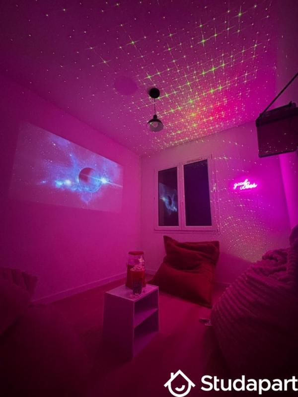 Chambre - 12 m² - 1 pièce