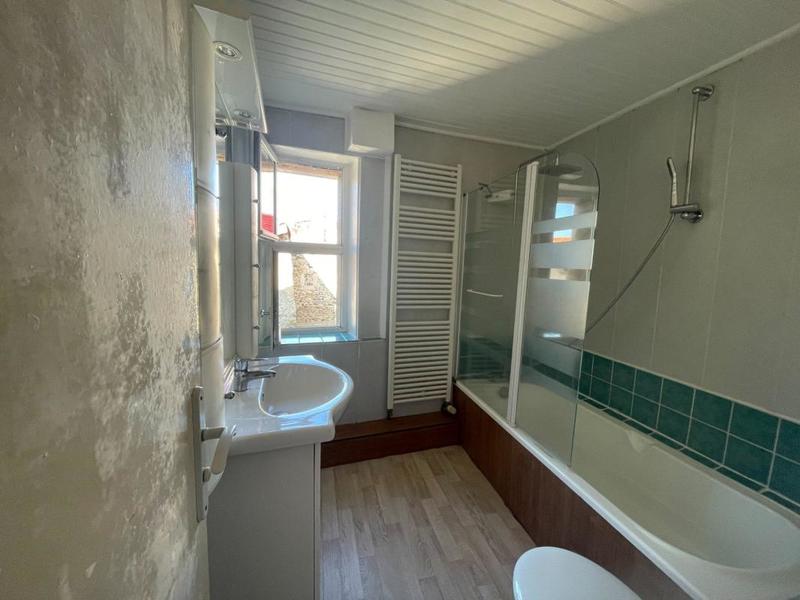 Maison de bourg - 140 m² - 6 pièces