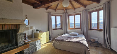 Maison - 145 m² - 4 pièces