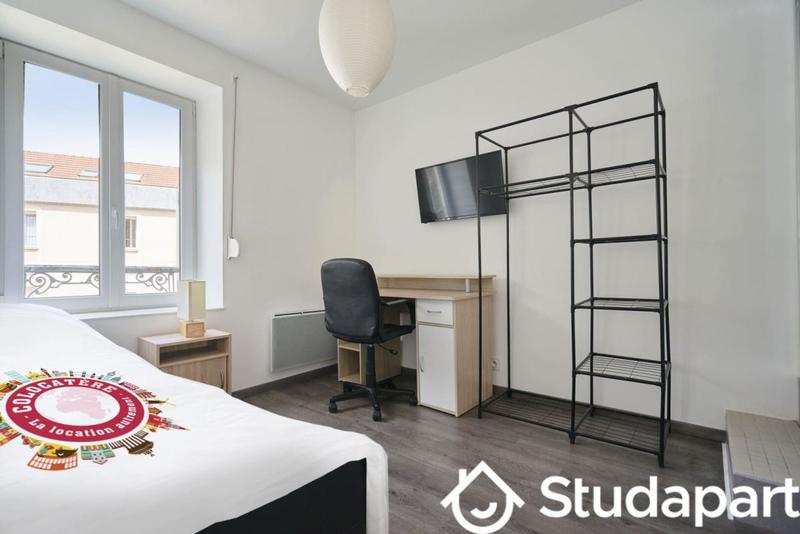 Chambre - 12 m² - 1 pièce