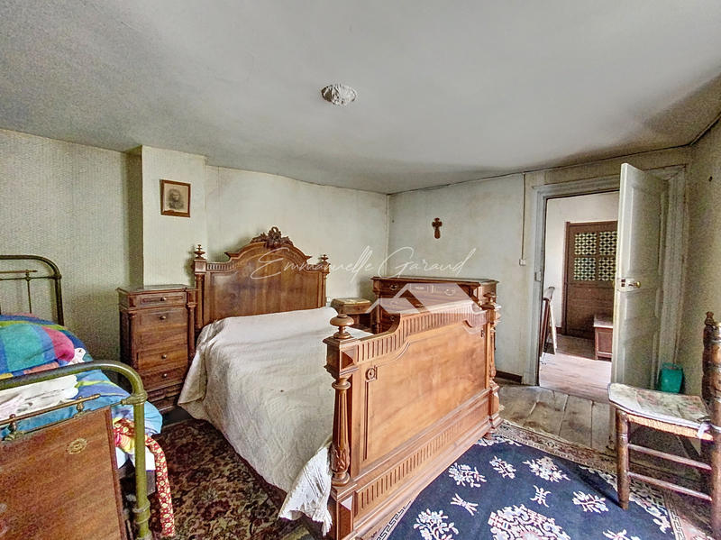 Maison - 98 m² - 5 pièces