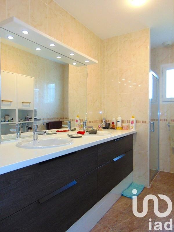 Maison - 85 m² - 3 pièces