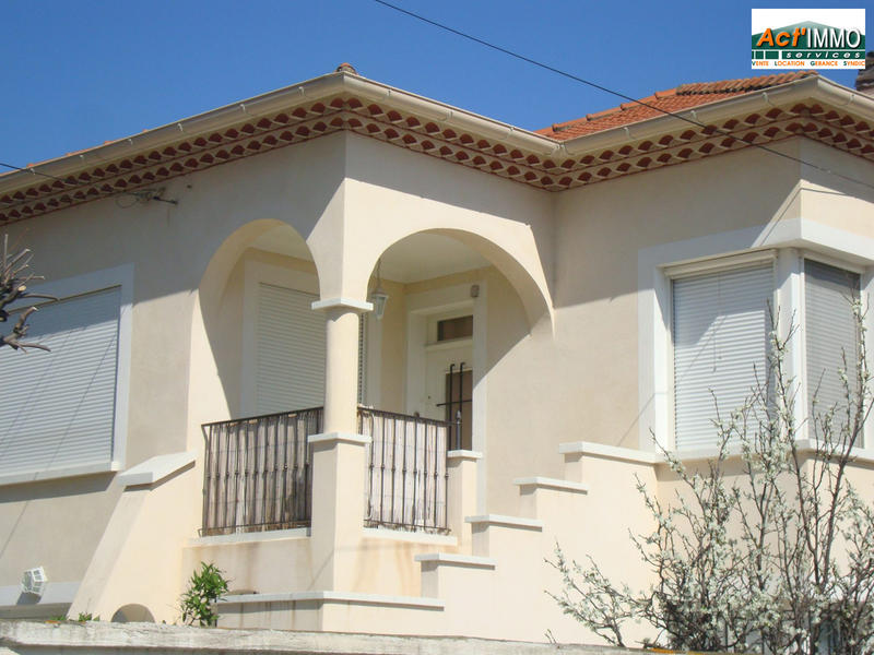 Maison - 90 m² - 3 pièces