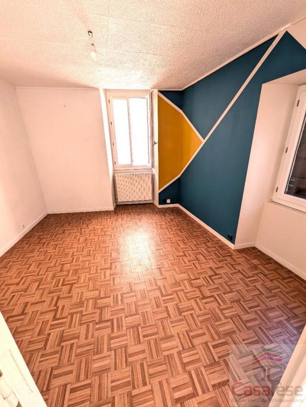 Maison en pierre - 79 m² - 3 pièces