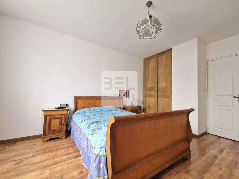 Maison - 170 m² - 6 pièces