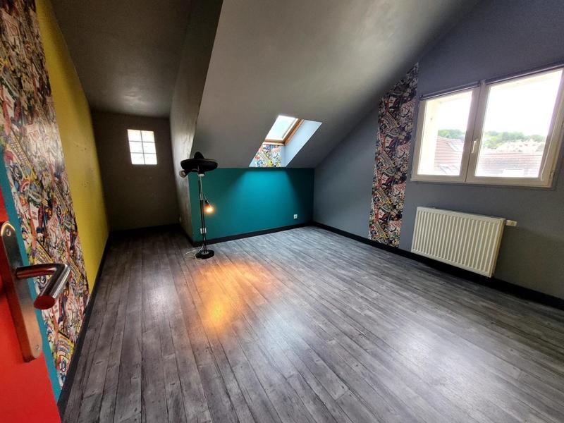 Maison - 164 m² - 7 pièces